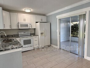 11815 Cypress Hill Cir in Tampa, FL - Building Photo - Building Photo