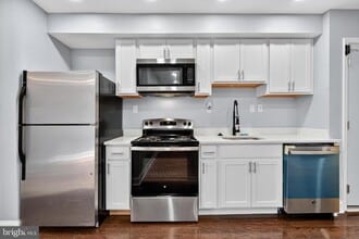 313 Parkland Pl SE, Unit 2 in Washington, DC - Building Photo - Building Photo