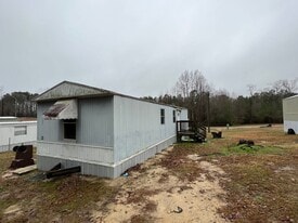 86 Pine Forest Loop in Louisburg, NC - Building Photo