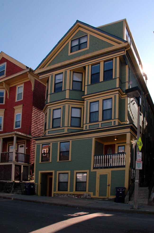 170 Hillside St in Boston, MA - Building Photo - Building Photo
