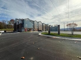 Overlook Ridge in Stuarts Draft, VA - Building Photo