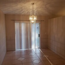 2406 Glenwood Dr in Edgewater, FL - Building Photo - Building Photo