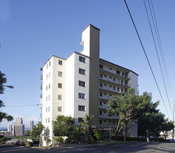 Park Tower in Honolulu, HI - Building Photo - Building Photo