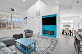 533 Margaritaville Ave in Daytona Beach, FL - Building Photo - Building Photo