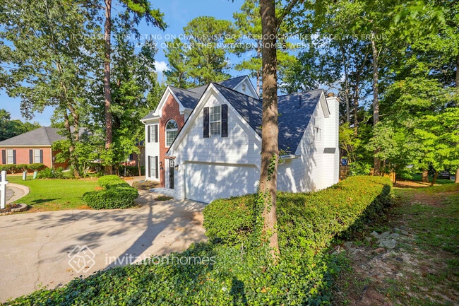 806 Alta Ct in Lithonia, GA - Building Photo - Building Photo