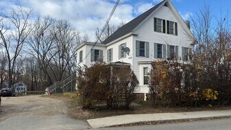 24-26 Hanson Street in Dover, NH - Building Photo