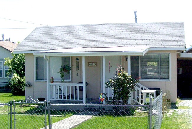 property at 697 W 13th St