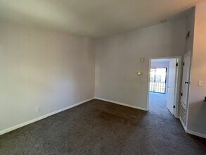 2548 Flint Dr in Wilmington, NC - Building Photo - Building Photo