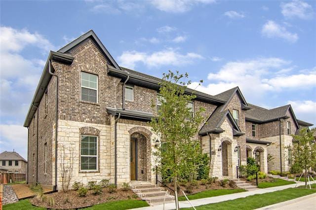 4536 English Maple Dr in Arlington, TX - Building Photo - Building Photo