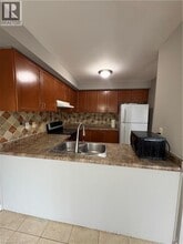 35 Cornerstone Dr in Stoney Creek, ON - Building Photo - Building Photo