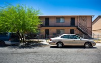 4763 Cessna Ave in Las Vegas, NV - Foto de edificio - Building Photo