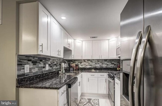 property at 14822 Bryan Ct