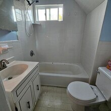 19 Porter St, Unit 2 in Somerville, MA - Building Photo - Building Photo