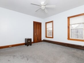 18 Taber St in Quincy, MA - Building Photo - Building Photo