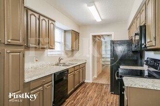 5323 Thoroughbred Blvd in Jacksonville, FL - Building Photo - Building Photo