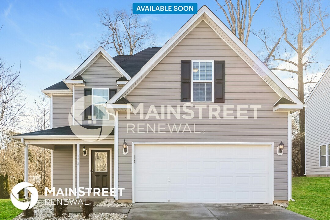 352 Kendall Dr in Winston-Salem, NC - Foto de edificio