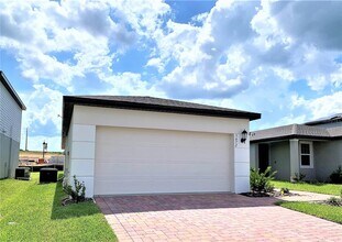 3472 Monaco Ln in Davenport, FL - Building Photo - Building Photo