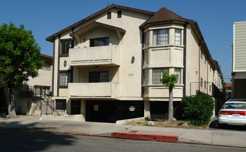 259 W Verdugo Ave in Burbank, CA - Building Photo - Building Photo