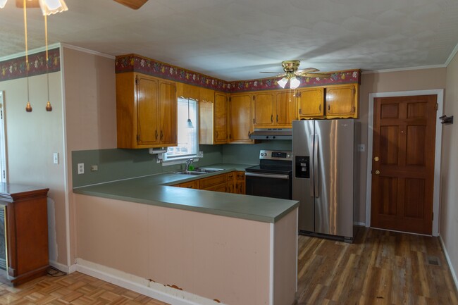 8580 Homer Evans Ave in Connelly Springs, NC - Building Photo - Building Photo