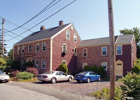281-283 Beach St in Revere, MA - Building Photo