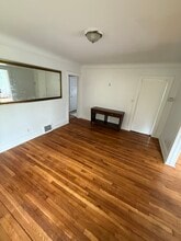 864 Alter Rd in Detroit, MI - Building Photo - Building Photo