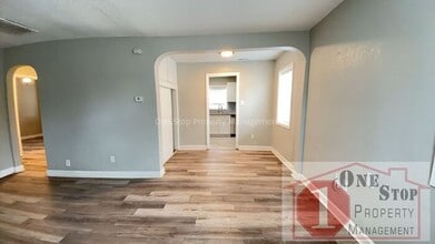 1834 E 77th St in Kansas City, MO - Foto de edificio - Building Photo