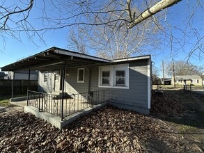 114 Ave H in Hooks, TX - Building Photo - Building Photo