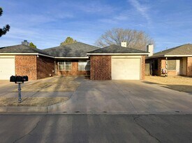 209 Grover Ave in Lubbock, TX - Building Photo
