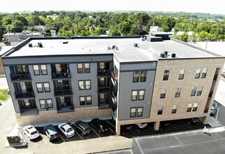 Hoff Mall and Hoff Apartments in Mount Horeb, WI - Building Photo - Building Photo