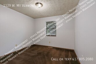 1129 W Mt Vernon St in Springfield, MO - Building Photo - Building Photo