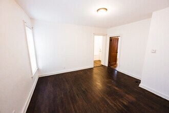 205 Bridge St, Unit 6 in Le Sueur, MN - Building Photo - Building Photo