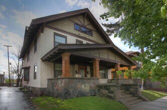 360 Richard Terrace SE in Grand Rapids, MI - Building Photo - Building Photo