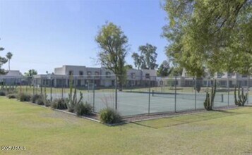 1014 E Bendix Dr in Tempe, AZ - Building Photo - Building Photo