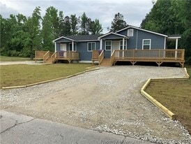 1649 Little River Rd in Spring Lake, NC - Building Photo