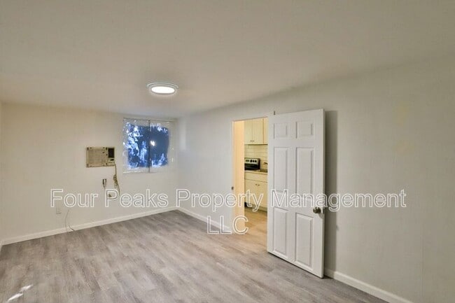 102 E Hatcher Rd in Phoenix, AZ - Building Photo - Building Photo