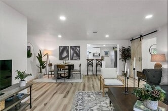 301 N Fremont Ave in Tampa, FL - Building Photo - Building Photo