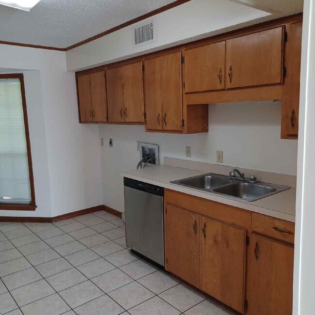 115 S Maple St in Ruston, LA - Building Photo - Building Photo