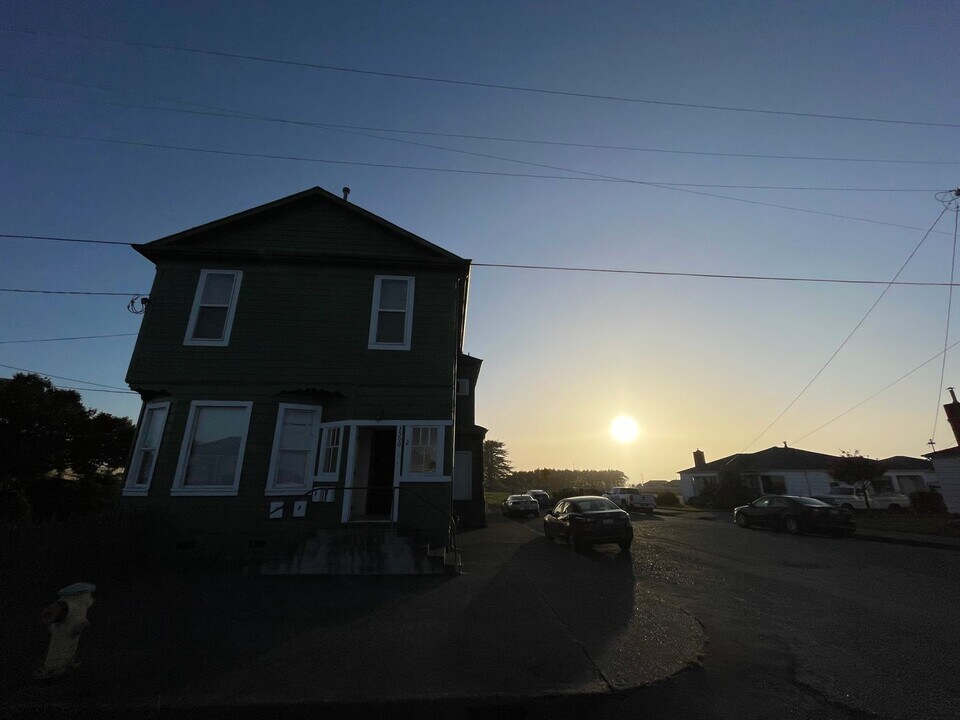 3500 Spring St in Eureka, CA - Building Photo