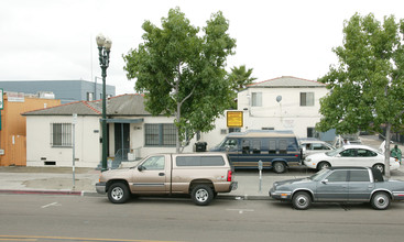 2933-2935 Adams Ave in San Diego, CA - Foto de edificio - Building Photo