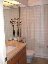 11285 Gold Country Blvd in Gold River, CA - Building Photo - Building Photo