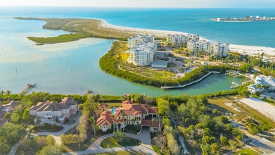 1363 Oceanview Dr in Tierra Verde, FL - Building Photo - Building Photo