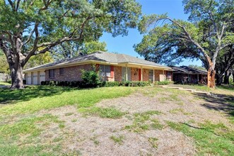 3740 Lawndale Ave in Fort Worth, TX - Building Photo - Building Photo