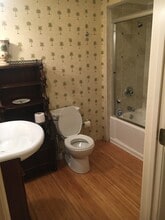 2077 Davie Ave, Unit 1 in Statesville, NC - Building Photo - Building Photo