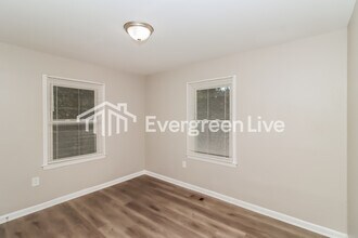 1404 Hateras Ave in Charlotte, NC - Building Photo - Building Photo