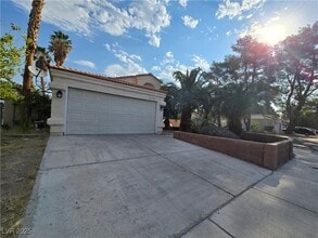 6624 W Chardonay Way, Unit 01-833 in Las Vegas, NV - Building Photo - Building Photo