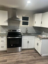 301 E 7th St in Monahans, TX - Building Photo - Building Photo