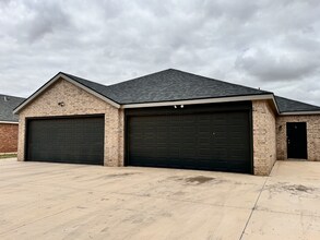 5526 Itasca St in Lubbock, TX - Building Photo - Building Photo
