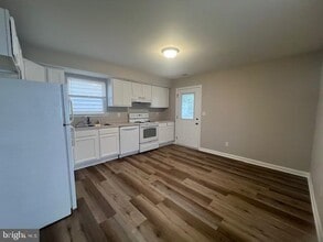 3811 7th St in North Beach, MD - Building Photo - Building Photo