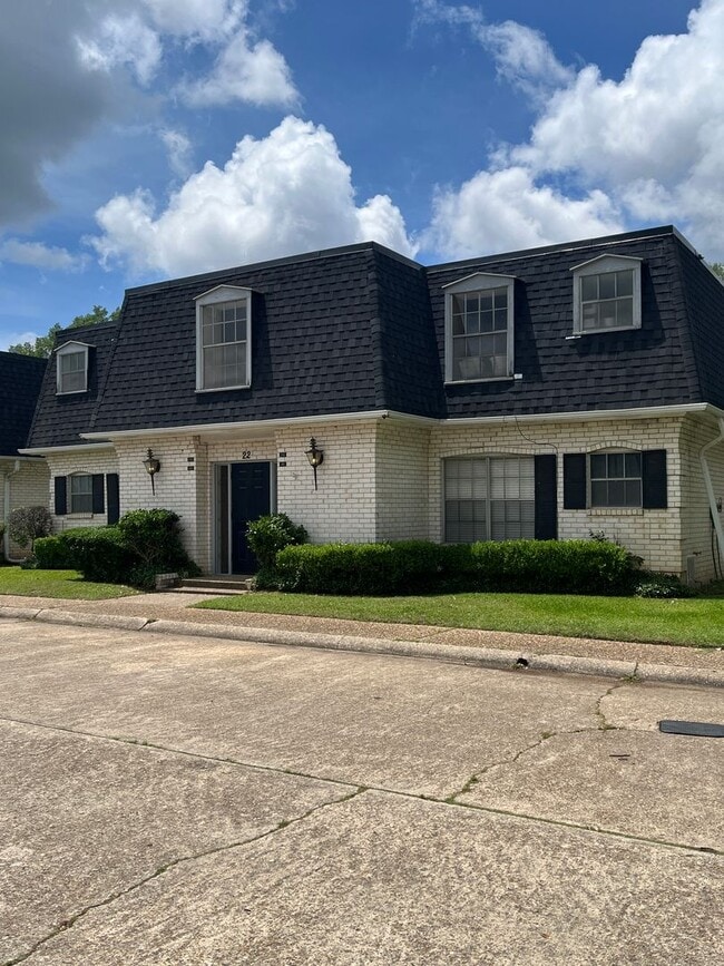 property at 3730 Fairfield Ave