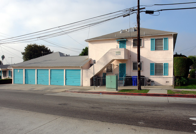 500 Venice Way in Inglewood, CA - Building Photo - Building Photo